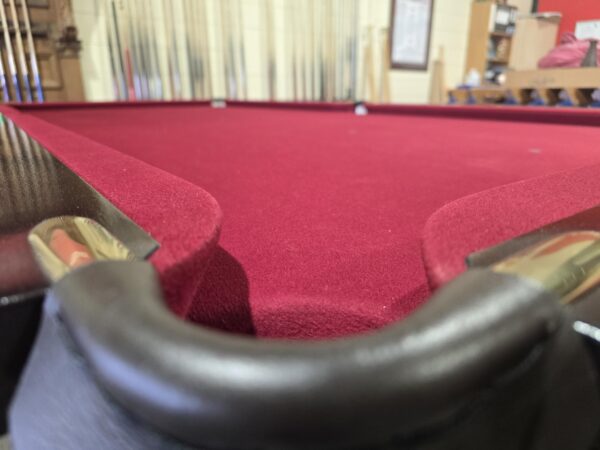 8ft x 4ft Secondhand Master Commonwealth Model Billiard Table - For Sale - Image 9